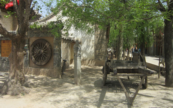 袁家村旅游規(guī)劃景觀小品傳統(tǒng)拉車(chē)