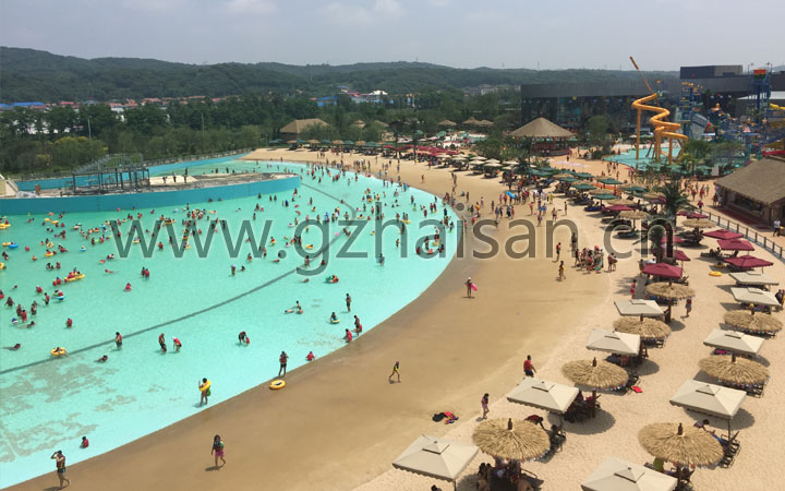 水主題公園項(xiàng)目旅游規(guī)劃公司：遼寧丹東金湯水世界開園實(shí)景